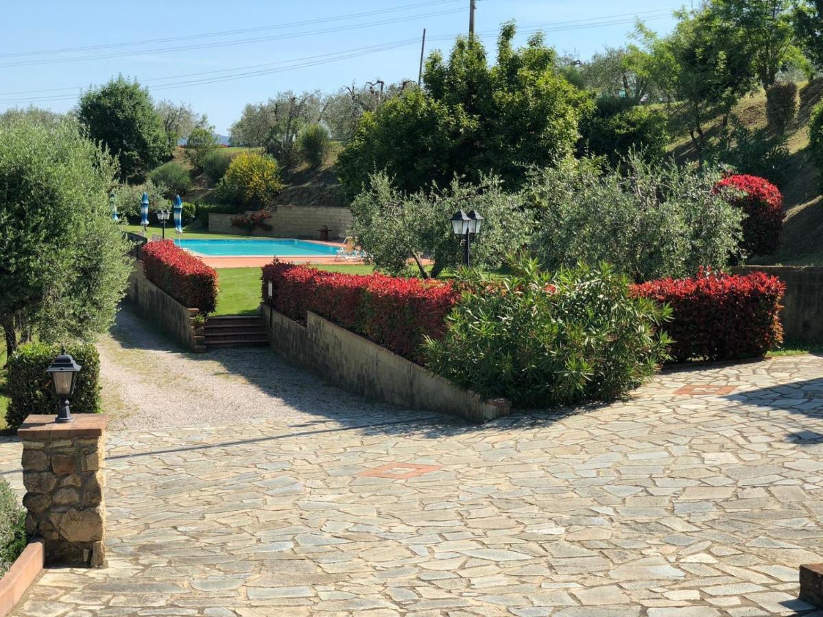 Agriturismo Casale Giulia Volterra Exterior foto